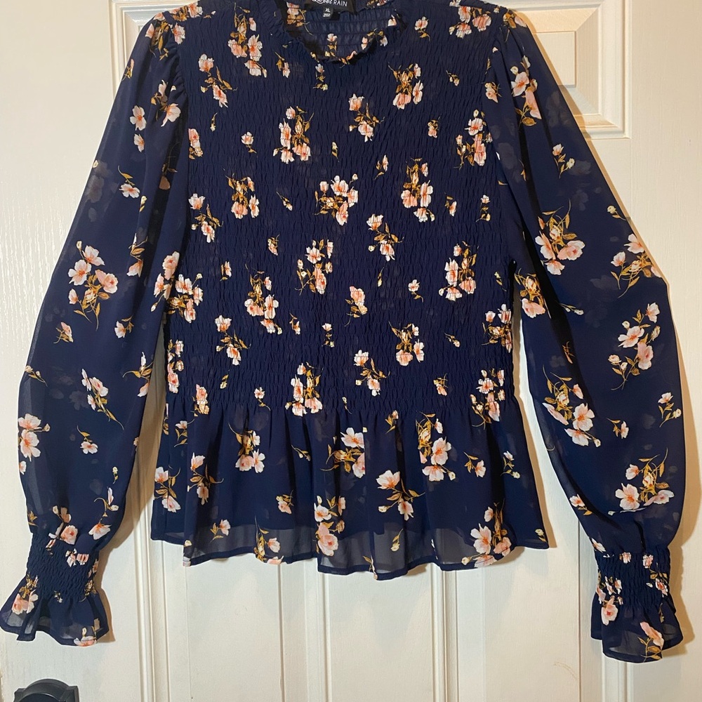 Sweet Rain Floral Navy Women's Top